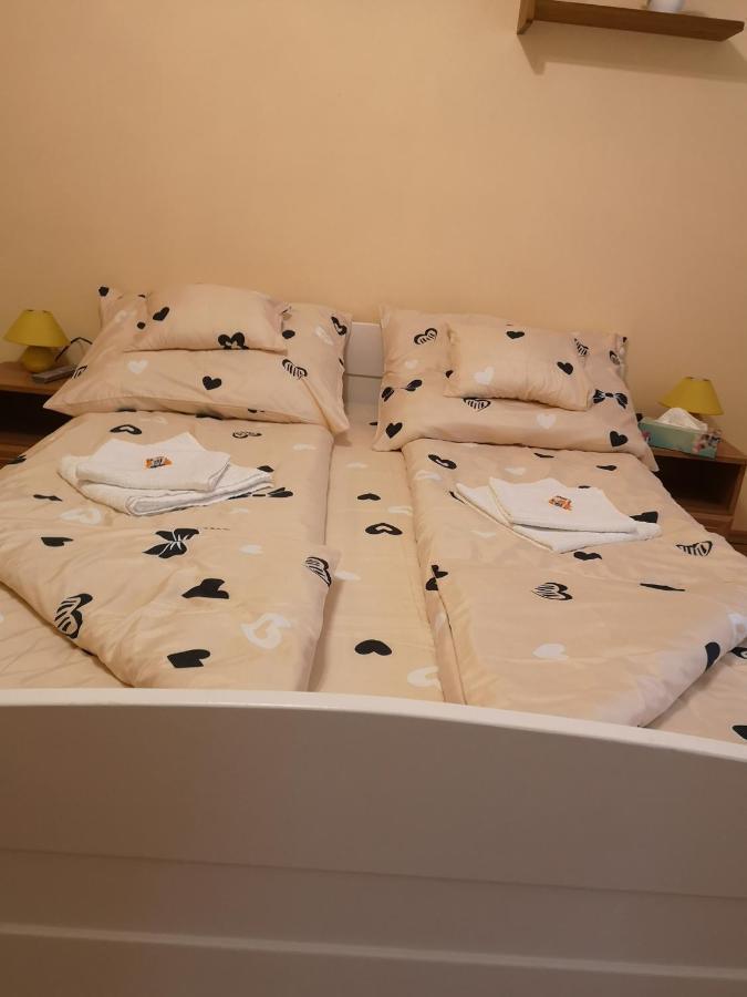 Natasa Apartman Orosháza Dış mekan fotoğraf
